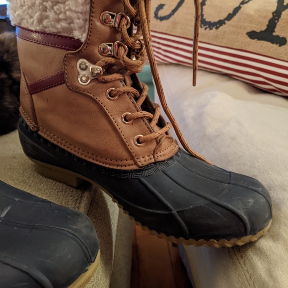 Duck boot, Tommy Hilfiger women's rain boots sz 8 - Picture 4 of 14